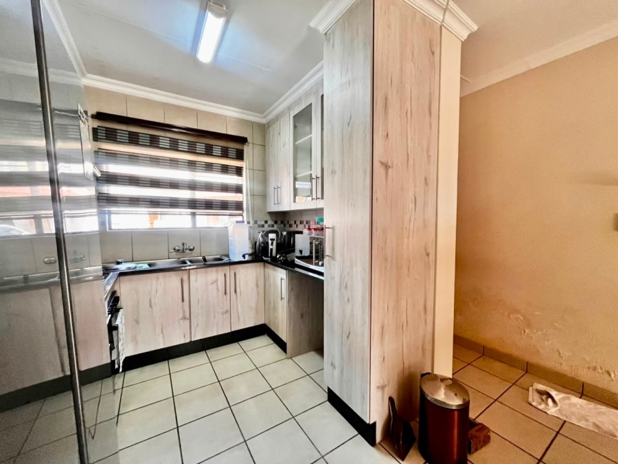 3 Bedroom Property for Sale in Waterval East North West
